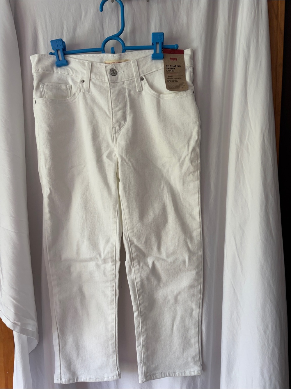 Levi's White Straight Leg Women's Jeans
